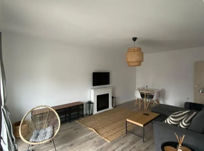 Apartment Cozy Place To Remember - With Fireplace & Netflix Brasov